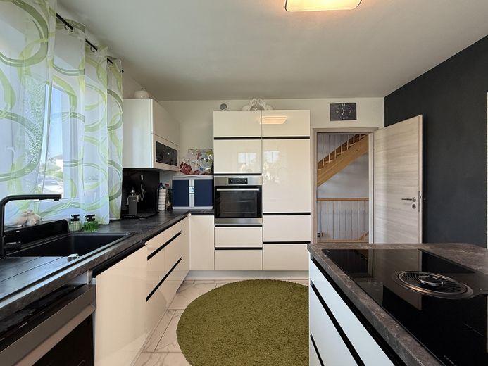 Wohlfühloase – modernes Einfamilienhaus mit Einliegerwohnung – Küche