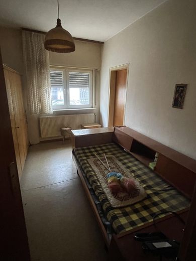 Großes Grundstück, Haus und Scheuer mit Ausbaupotential – Foto 6