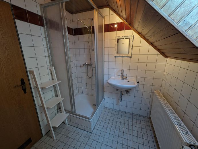 1-kamerappartement in het hart van Budenheim met directe verbinding naar de universiteit – Foto 4