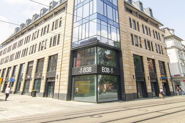 Office space for rent 1.330 m²