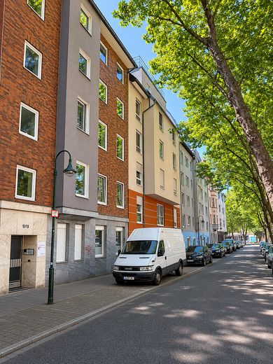 Zwei Zimmer Eigentumswohnung, ca. 67 m2, im Zentrum von Düsseldorf – Foto 10