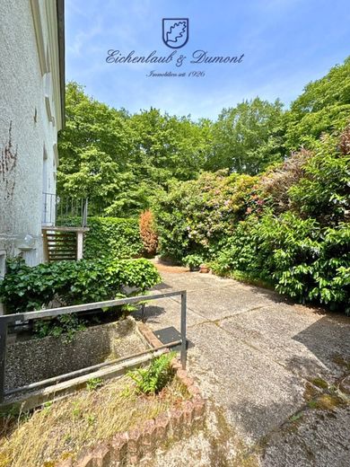 Altbauvilla mit parkähnlichem Grundstück auf dem oberen Rastpfuhl – Hinterthauserrasse