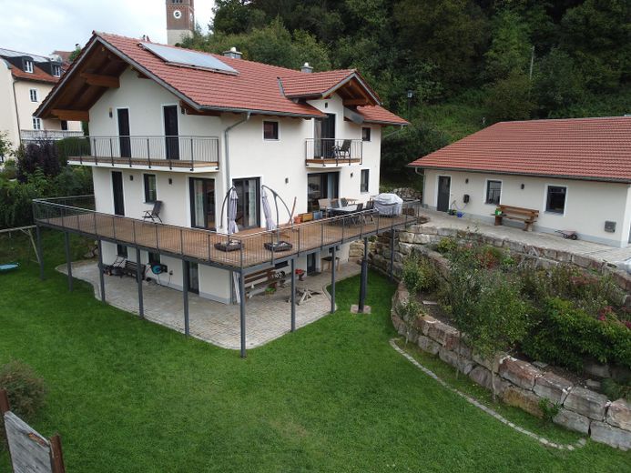 Süd- und Westansicht