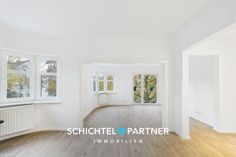 Hastedt | Wohn- und Geschäftshaus mit 6 Einheiten in attraktiver Lage – S&amp;P | Wohnzimmer