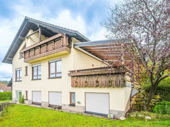 Attenzione investitori! - Ex casa di cura con potenziale di sviluppo nell’Odenwald in vendita. – Photo 1