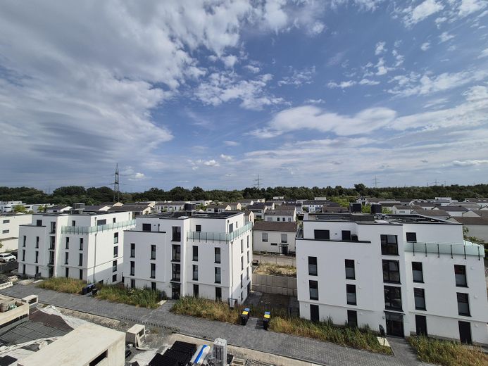 Wohnung im Bau, stadtnah im Hafenquartier Graf Bismark mit Balkon am Yachthafen/Kanal für 2 Personen – Wohnumfeld