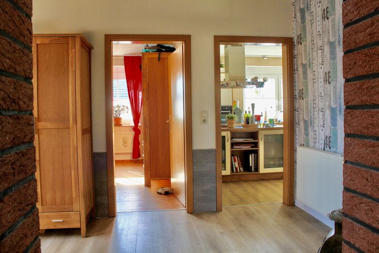 Gepflegtes Einfamilienhaus mit 160 m², 797 m² Grundstück & neuer Bosch-Gasheizung – provisionsfrei – Photo 25