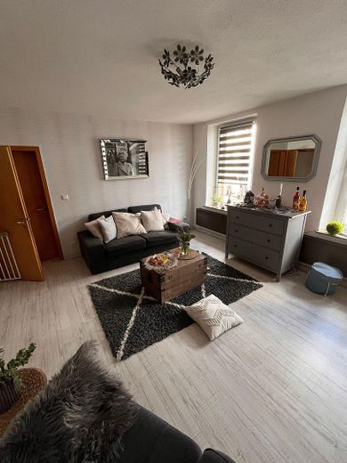 Edificio plurifamiliare / edificio residenziale-commerciale nel centro di Dülken – Wohnzimmer 1.OG IV