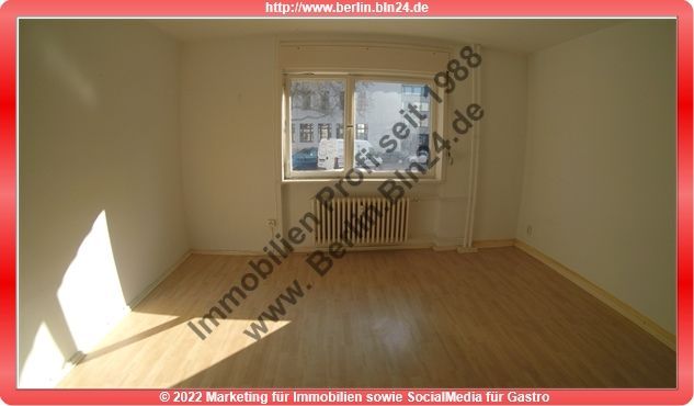 2 Zimmer Wannenbad und Fenster - teilsaniert -- Mietwohnung – G0019287