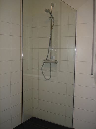 Dusche,Bad EG