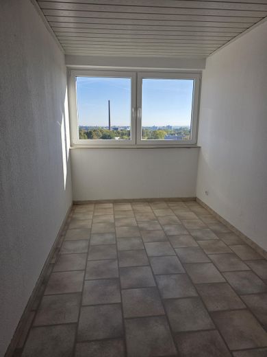 Renovierte 100 m² über den Dächern Rüttenscheids – Loggia, Lift & Fußbodenheizung – Foto 8
