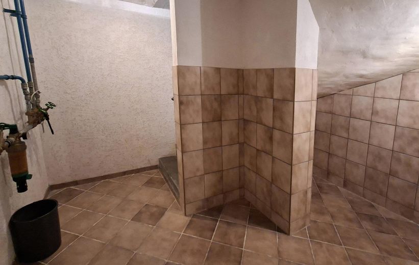 Doppelhaushälfte in stadtnaher Panoramalage von Schwäbisch Gmünd – Treppenhaus Keller