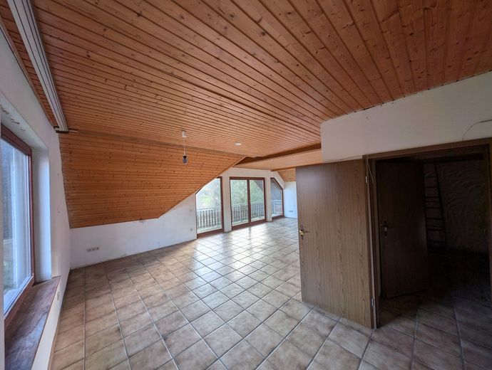 Haus in Unzenberg mit Ausbaureserve – Foto 1