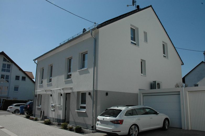 Eingang Doppelhaus 