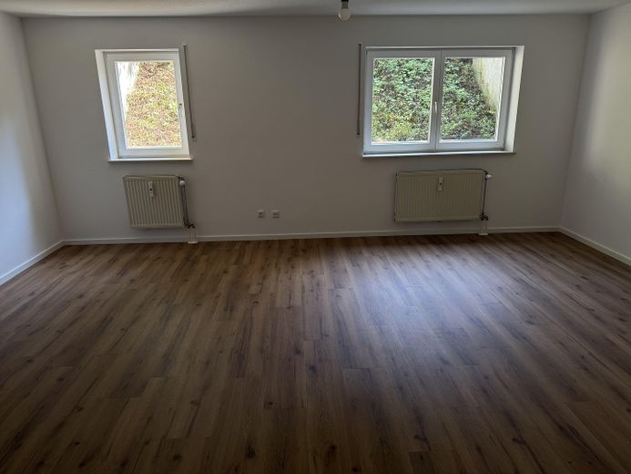 "Garten"-, Schlaf-, Arbeits-Zi