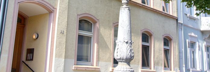Prov.frei! 1-Zi Altstadt-Wohnung mit Dreisamblick an der Uni! – Außenansicht