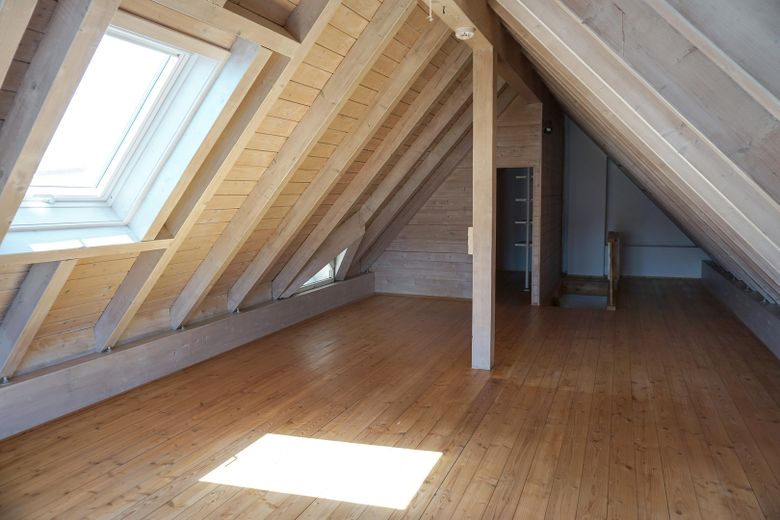 Affascinante appartamento duplex con splendido balcone a Leutkirch im Allgäu – Schalfzimmer 2.OG