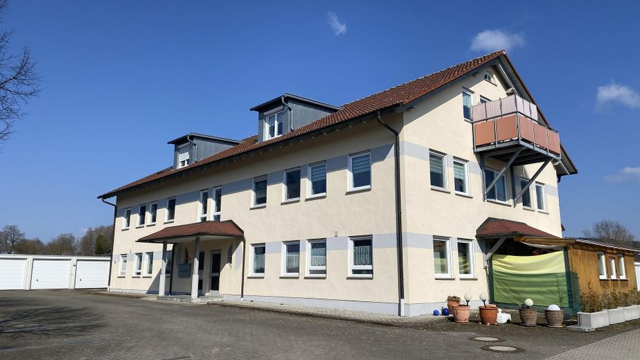 Front 1