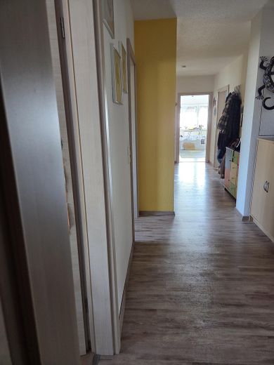 Tanto spazio, tante possibilità: casa plurifamiliare con ampio terreno! – EG Flur