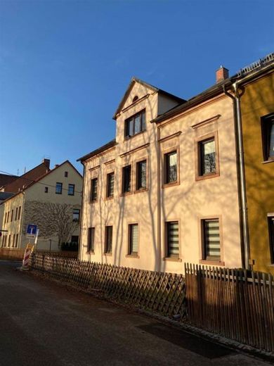 Gemütliche 2-Zimmer mit EBK und Laminat in ruhiger Lage! – 131695943_1277551565953124_7959111211610717090_n