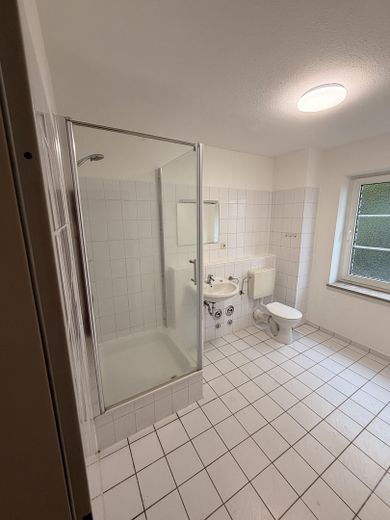 Helle 1,5 Zi. Wohnung mit Balkon – Foto 7