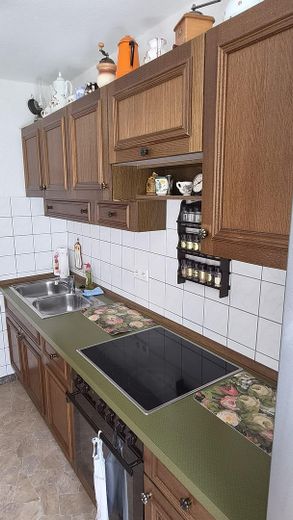 Dom szeregowy w Bad Gandersheim z pięknym ogrodem i piwnicą OD OSOBY PRYWATNEJ! – Küchenzeile