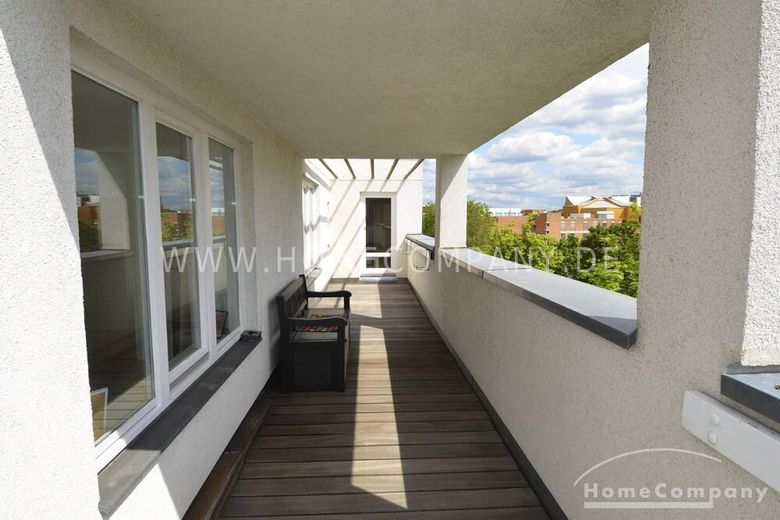 Wunderschön und zentral gelegene 3-Zimmer-Wohnung in Tiergarten! Vollständig möbliert – 51205d66ab491ae5e85aa2a51faa3537092ae5ed.jpg