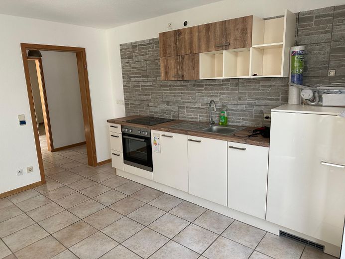 Gepflegte Doppelhaushälfte mit Einliegerwohnung in ruhiger Ortsrandlage von Ulm-Mähringen – Einliegerwohnung UG Küche
