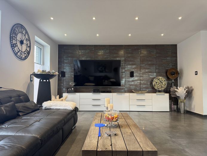 Moderne Doppelhaushälfte mit beheizter Garage, hochwertige Ausstattung mit Top-Energiewert – Foto 14
