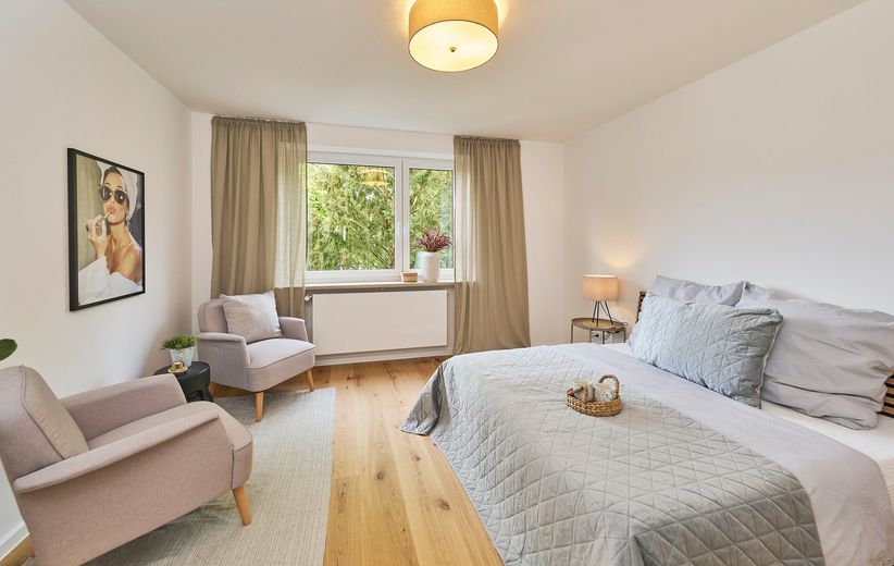 Erstbezug nach Sanierung: Helle 3-Zi.-Wohnung mit sonnigem Balkon & grünem Innenhof in Top-Lage – फोटो 3