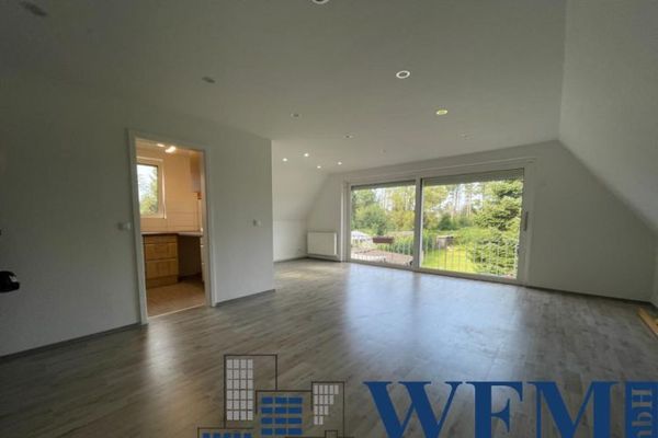 4 Zimmerwohnung im Zweifamilienhaus
