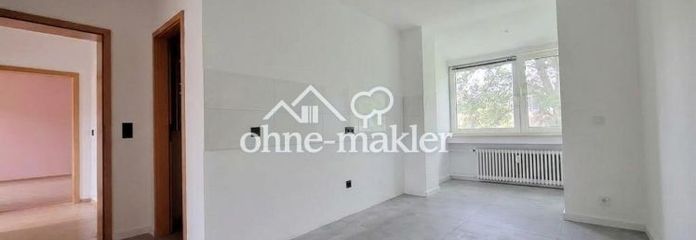 Appartamento modernizzato di 4,5 locali con cucina, bagno e corridoio (98 mq) in posizione tranquilla a Essen-Dellwig (Gleisstr. 36)
