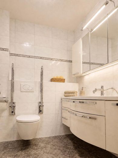 Attraktive 3–4-Zimmer-Eigentumswohnung mit Südbalkon in ruhiger Wohnlage – Foto 14