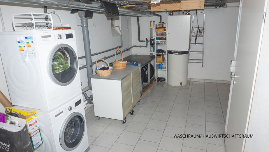 Haus am Tillypark, kommen sehen und staunen. Direkt vom Eigentümer! – Waschraum, Hauswirtschaftsraum