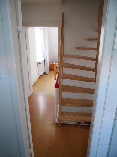 Haus für große Familien  und/oder Wohnen und Arbeiten unter einem Dach – Treppe OG-DG