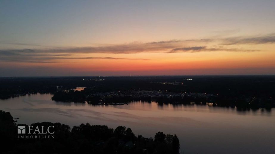 **Ein Ort zum Verlieben**FALC IMMOBILIEN – Sonnenuntergang in Senzig