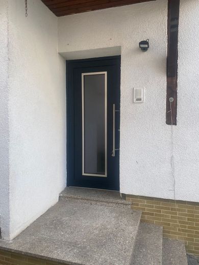 Appartement met binnenplaats en parkeerplaats – Foto 9