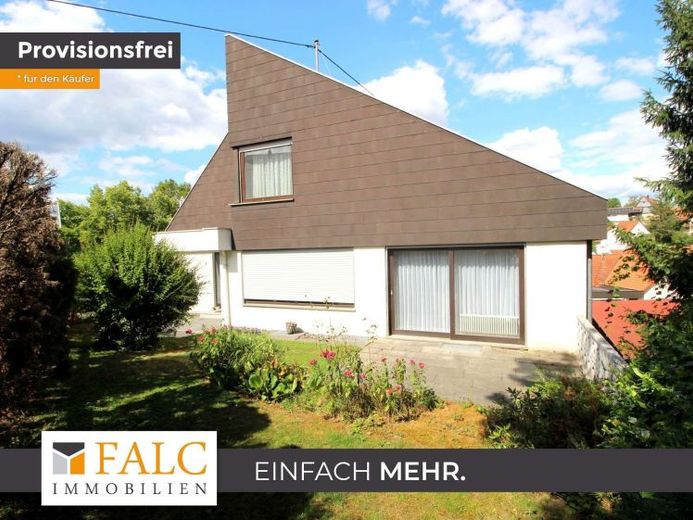 Zweifamilienhaus mit Einliegerwohnung - Sofort frei – Foto 1