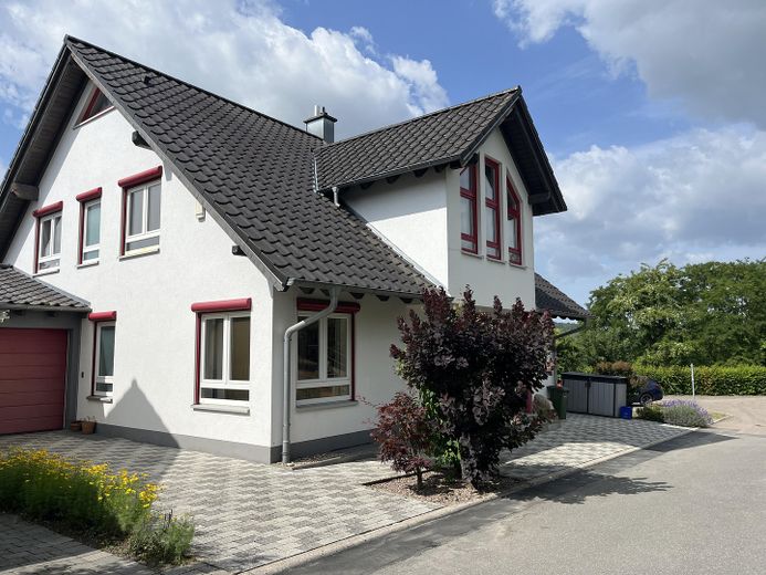 Garage direkt am Haus