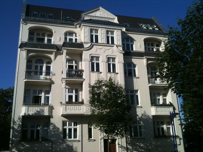 442 qm top sanierter Altbau auf Alt Stralau – Foto 1