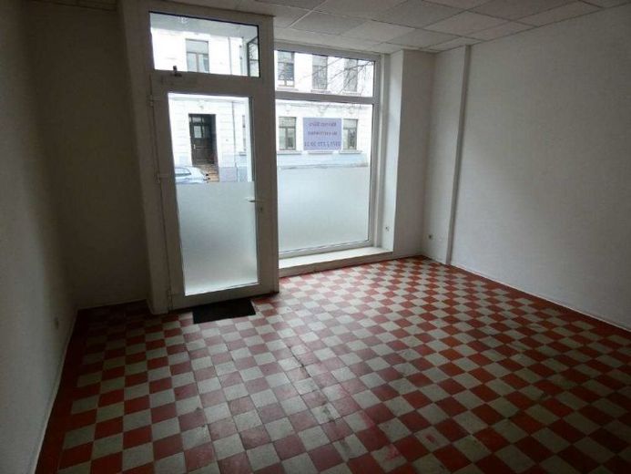 Ufficio in posizione centrale – Photo 1