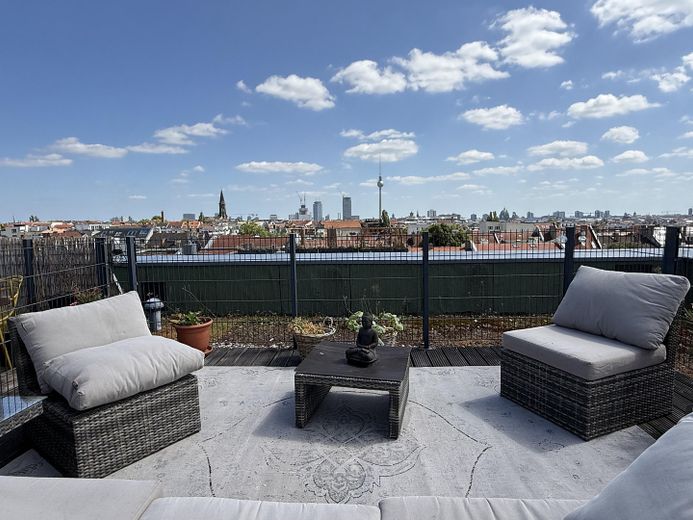 Luxury Penthouse Maisonette with Private Rooftop Terrace & Spectacular 360° Berlin Skyline Views – Rooftop Terrace