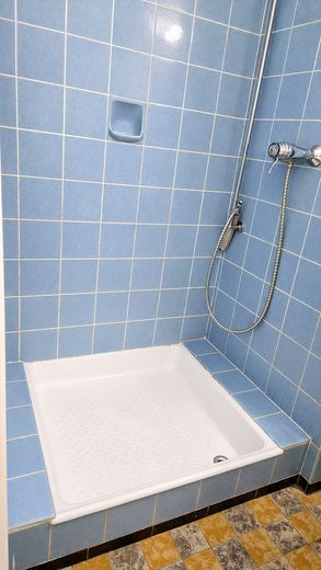 Furnished 1-room apartment in a central location near Bremen main station incl. kitchenette – Foto 7