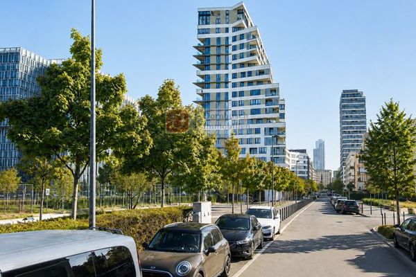 Top!! PRAEDIUM - moderne 2-Zi Wohnung mit Concierge, Loggia, Einbauküche und TG-Stellplatz