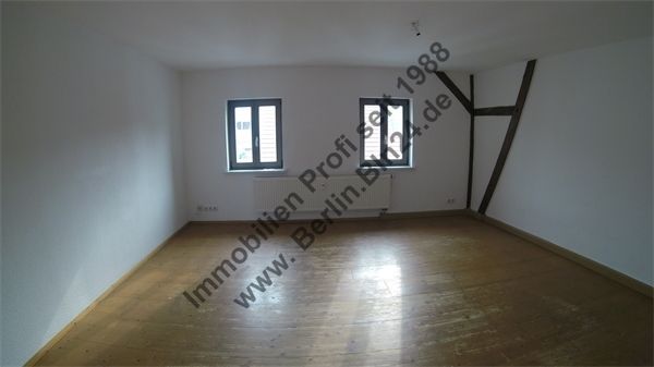 Dachgeschoß -- Wohnung - mieten - saniert in Halle Giebichenstein – G0099919