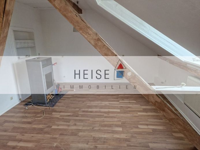 Dachgeschosswohnung in Höxter/Ottbergen zu vermieten – bahnhofstr. 15, Ottbergen