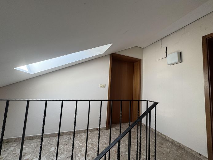 Helle, geräumige und frisch sanierte 2,5 Zimmer-Dachgeschosswohnung – Foto 22