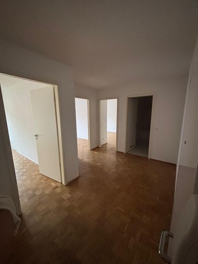 Luminoso piso de 3 habitaciones con logia, sin comisión y en una ubicación privilegiada de Berlín – Eingangsbereich