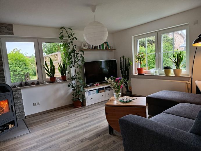 Wohnzimmer mit Kaminofen