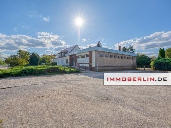 IMMOBERLIN.DE - Sanierungsbedürftiges Wohn- und/oder Gewerbeobjekt mit attraktivem Potential – Foto 1